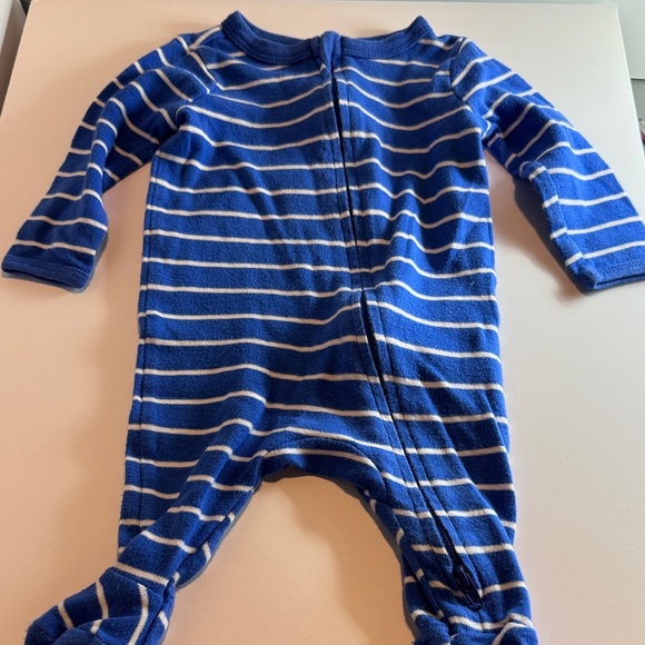 Cat & Jack Blue and White Striped Footie - Picture 1 of 3